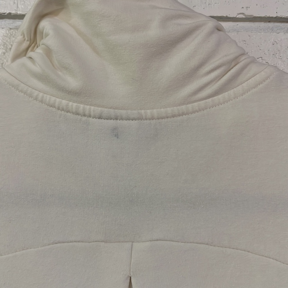 Patagonia Organic Cotton Zip Up Jacket - Picture 8 of 9